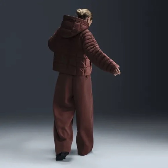 NWT Nike Swoosh Puffer PrimaLoft Therma-FIT Oversized Hooded Jacket in Red Sz M - Picture 13 of 16